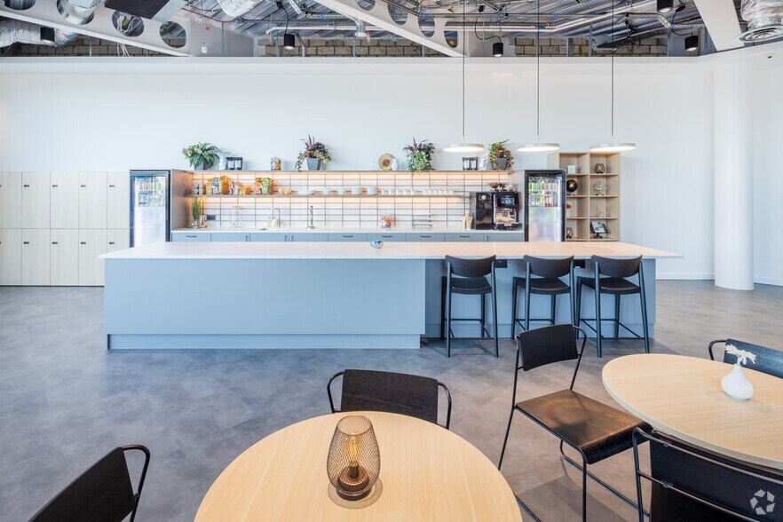 More Photos Of One Cambridge Square, Cambridge Coworking Space