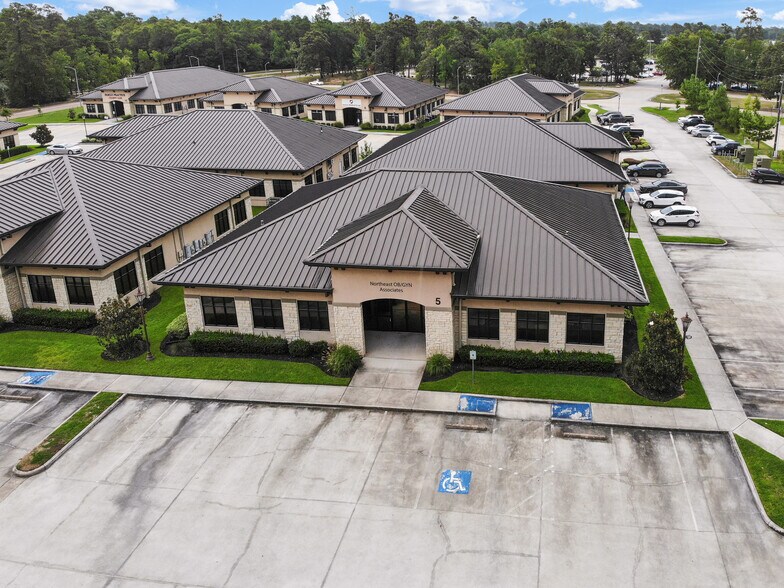 More Photos Of 19701 Kingwood Dr, Kingwood Medical For Sale