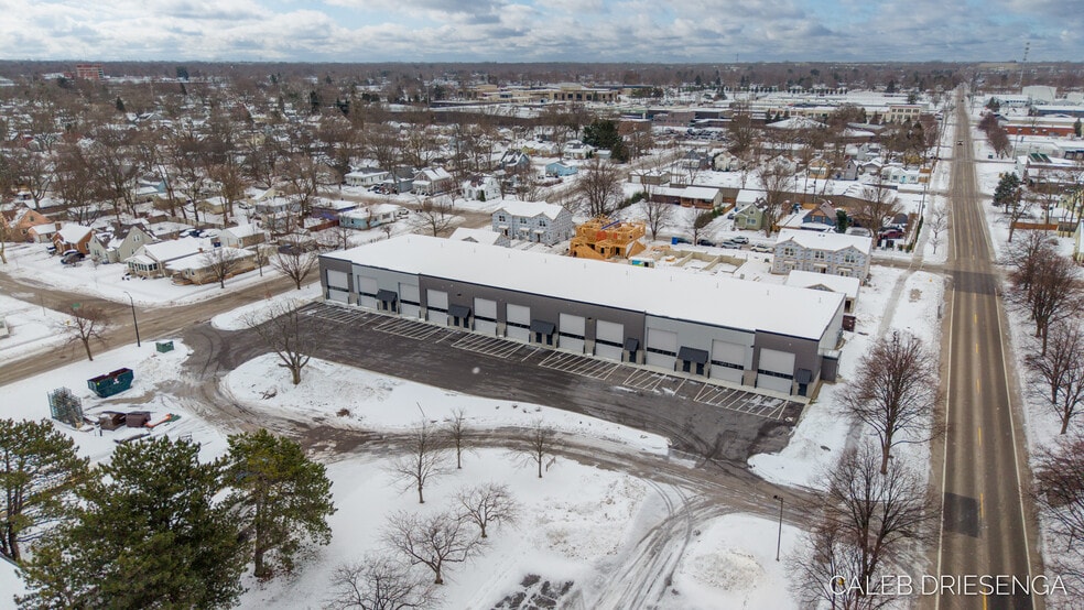 More Photos Of 460 Cleveland Ave, Holland Self Storage For Sale
