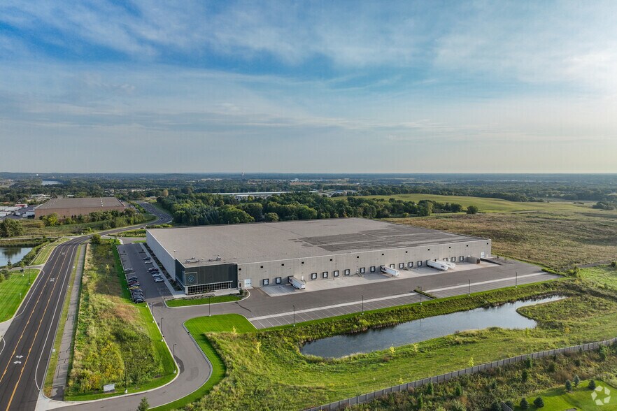 More Photos Of 6400 Queens Ave NE, Otsego Warehouse For Lease