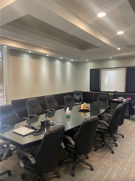 More Photos Of 1311 Penn Ave, Wyomissing Freestanding For Lease