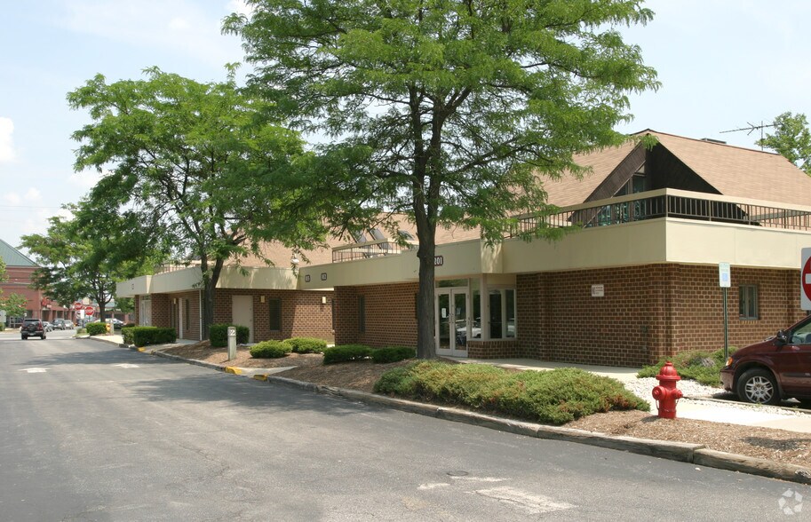 More Photos Of 8926 Woodyard Rd, Clinton Medical For Lease