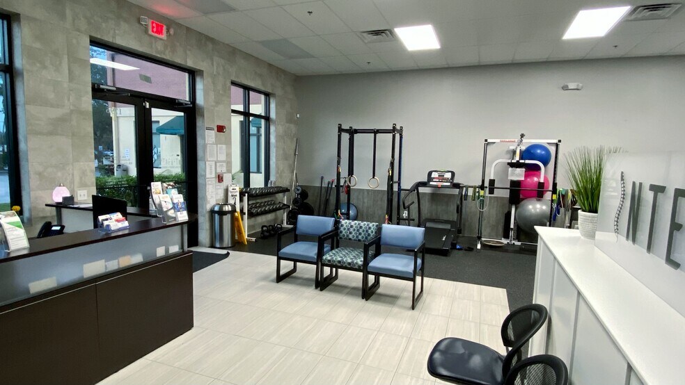 More Photos Of 3200-3600 SE Federal Hwy, Stuart Unknown For Lease
