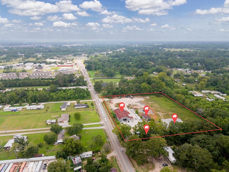 Primary Photo Of 41220 Highway 42, Prairieville Warehouse For Sale