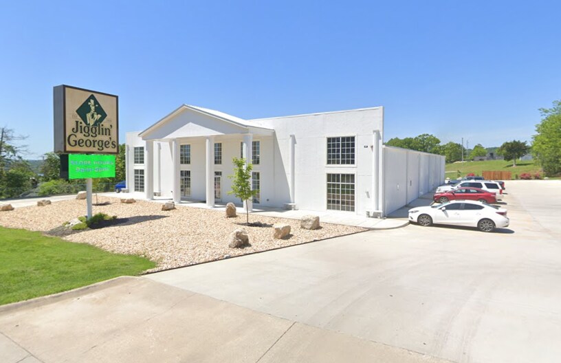 More Photos Of 685 Historic 165 hwy, Branson Storefront For Sale