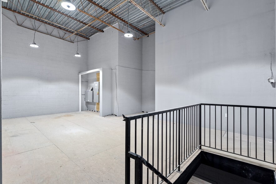 More Photos Of 470 Belleville Tpke, North Arlington Warehouse For Sale