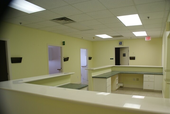 More Photos Of 203 N College Ave, Cleveland Medical For Sale