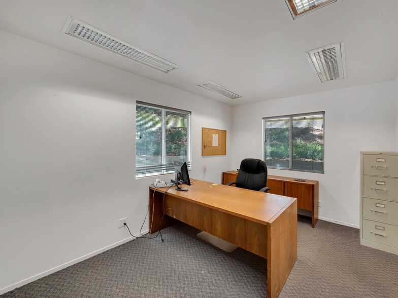 More Photos Of 15142 Sierra Hwy, Santa Clarita Land For Sale
