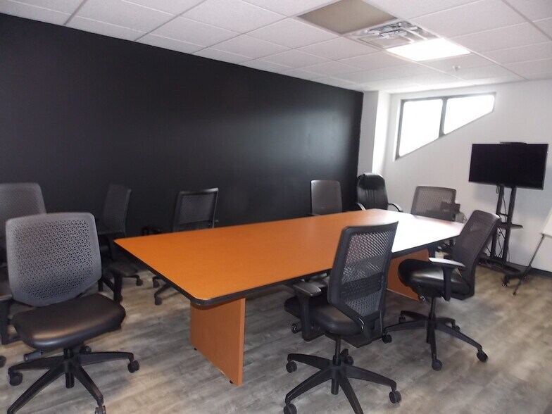 More Photos Of 3190 Industrial Way, Snellville Light Manufacturing For Sale