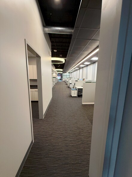 More Photos Of 16-20 S Lewis Ave, Tulsa Office For Lease