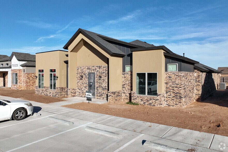 More Photos Of 5514 114th St, Lubbock Office For Sale