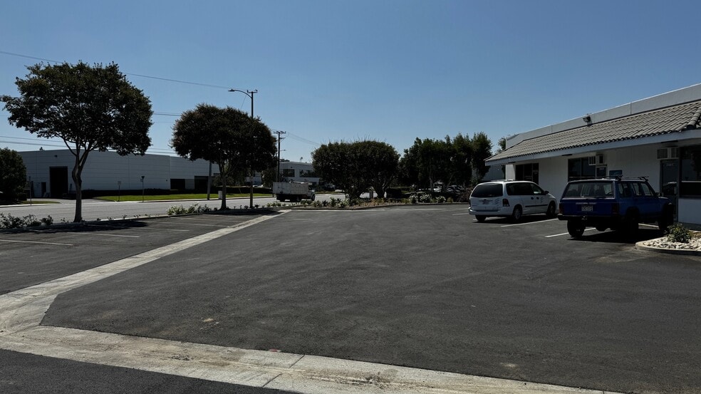 More Photos Of 2372 N Glassell St, Orange Unknown For Lease