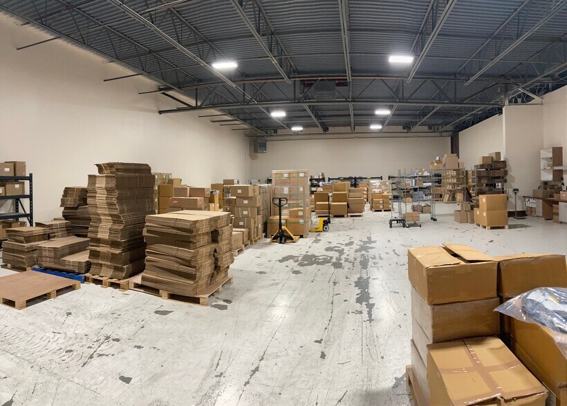 More Photos Of 141-145 W 900 N, Springville Light Distribution For Sale
