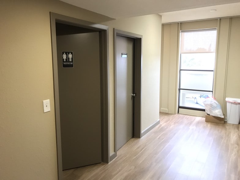 More Photos Of 1545 N Texas St, Fairfield Coworking Space