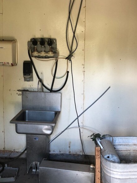 More Photos Of 406 Wilbarger St, Vernon Specialty For Sale