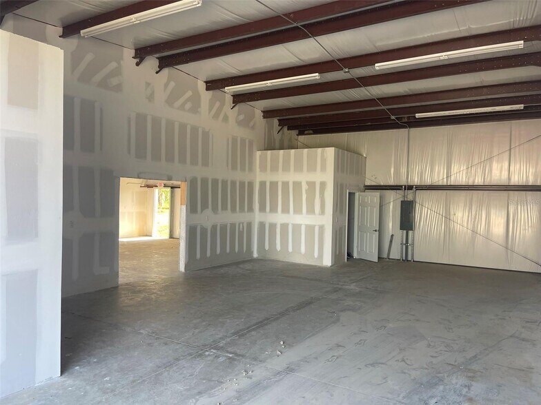 More Photos Of 4535 SE 100th Pl, Belleview Unknown For Lease