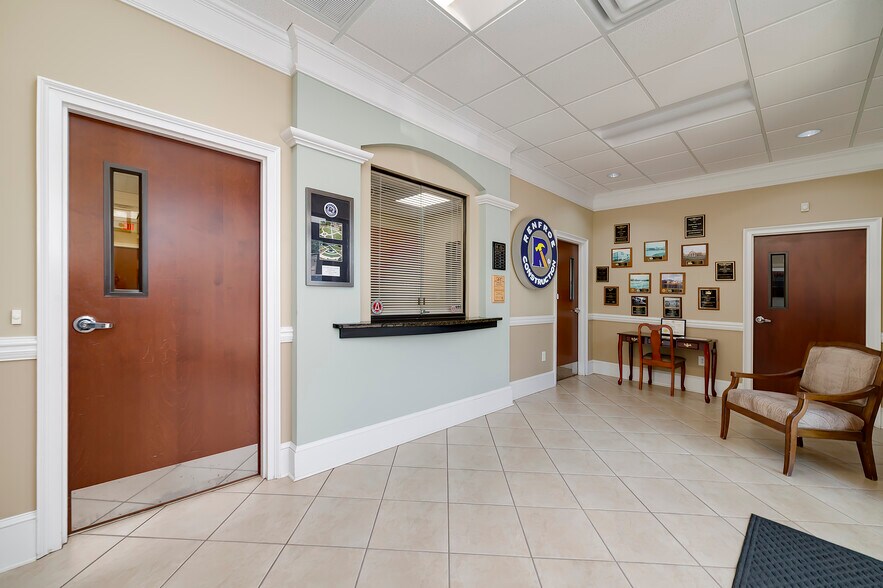 More Photos Of 4611 Ivey Dr, Macon-Bibb Office For Lease