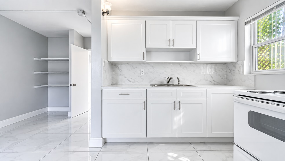 More Photos Of 426 NW 14th Ave, Fort Lauderdale Apartments For Sale
