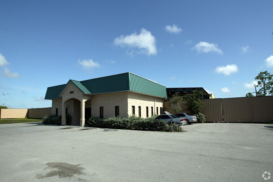 More Photos Of 5001 Dr Martin Luther King Blvd, Fort Myers Land For Lease