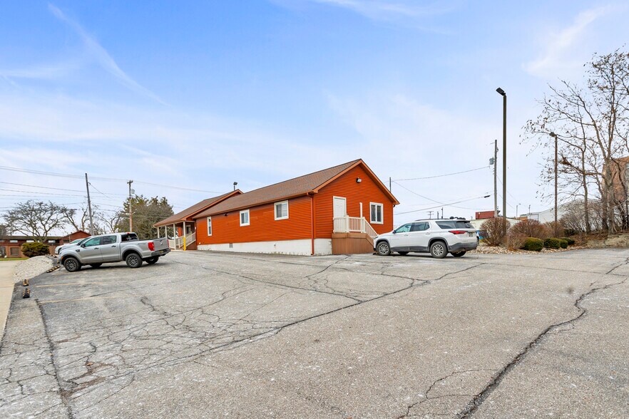 More Photos Of 113 S East Ave, Jackson Medical For Lease