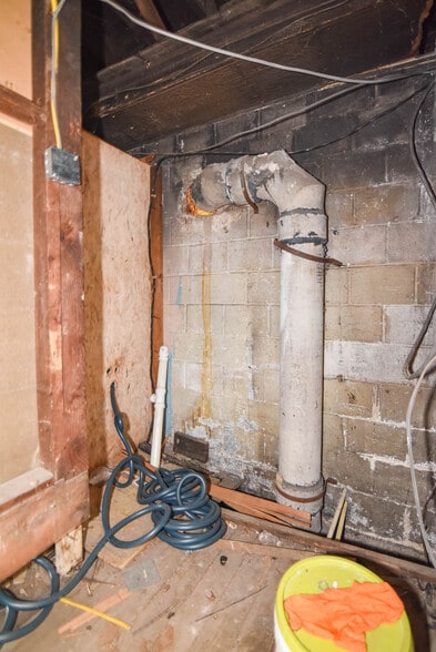 More Photos Of 128 S Philadelphia Blvd, Aberdeen Apartments For Sale