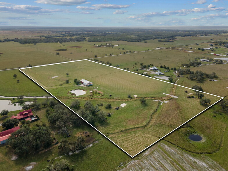 Primary Photo Of 34805 Clay Gully Rd, Myakka City Flex For Sale