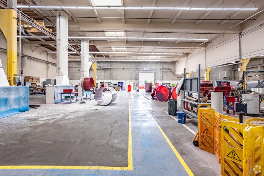 More Photos Of 1210 N Tustin Ave, Anaheim Warehouse For Lease