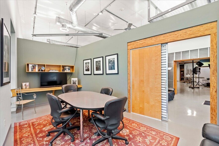 More Photos Of 1225 Greenway Cross, Madison Flex For Sale