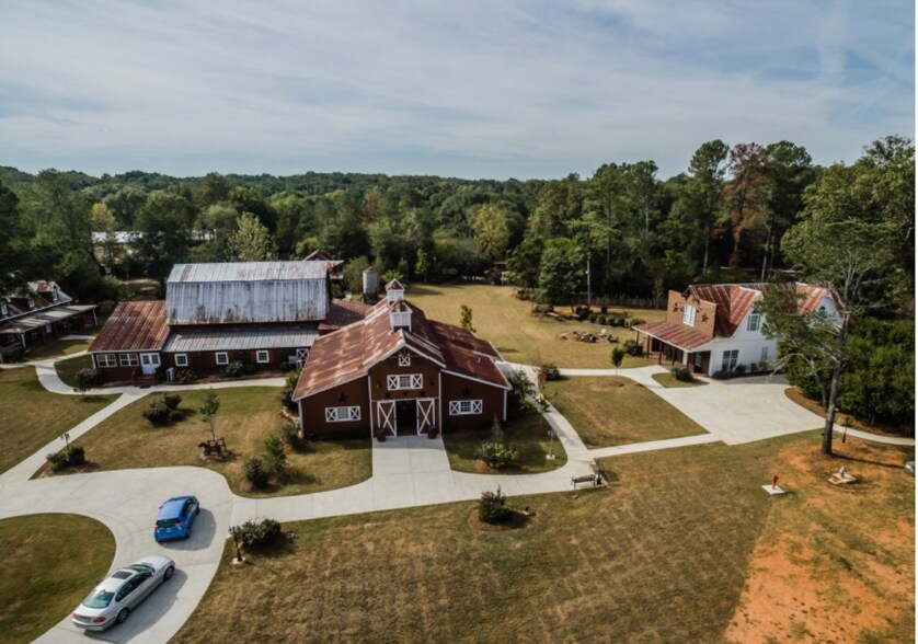 More Photos Of 2425 Highway 83, Monroe Lodge Meeting Hall For Sale