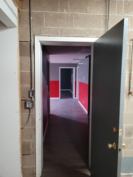 More Photos Of 730 N Glenn Rd, Casper Service For Lease