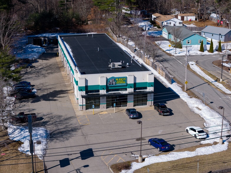 More Photos Of 537 Lafayette Rd, Seabrook Auto Repair For Sale