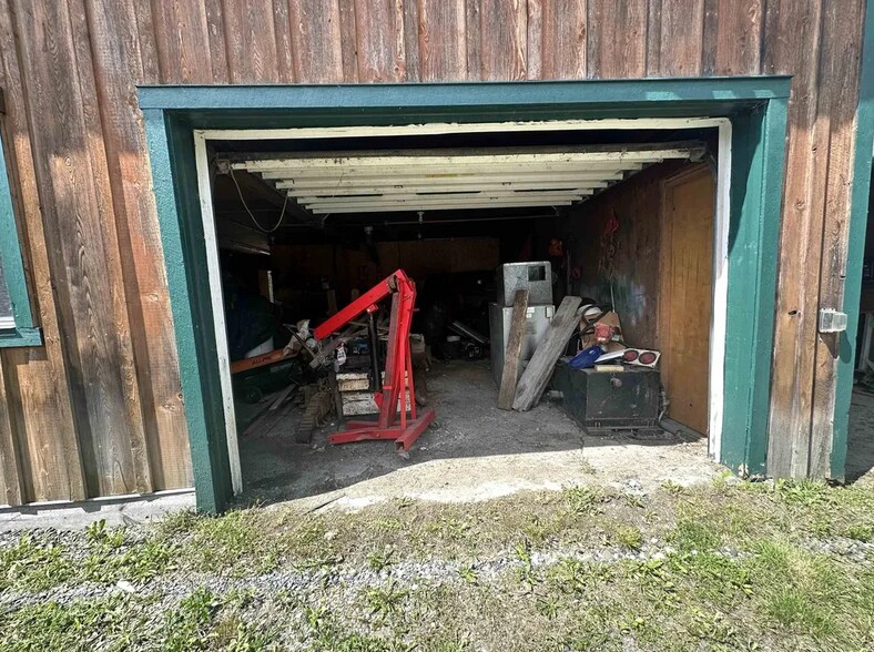 More Photos Of 1665 Vt Rte 16, East Hardwick Service For Sale