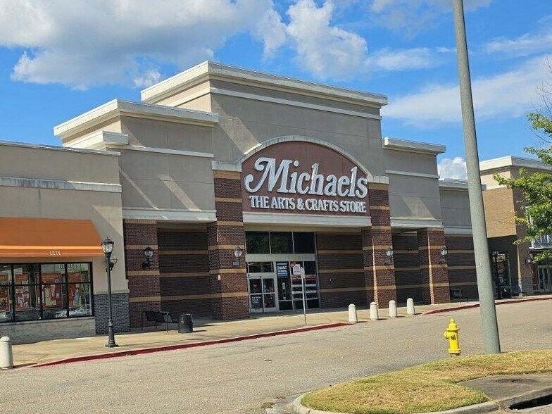 More Photos Of 7861-8073 Eastchase Pky, Montgomery General Retail For Sale