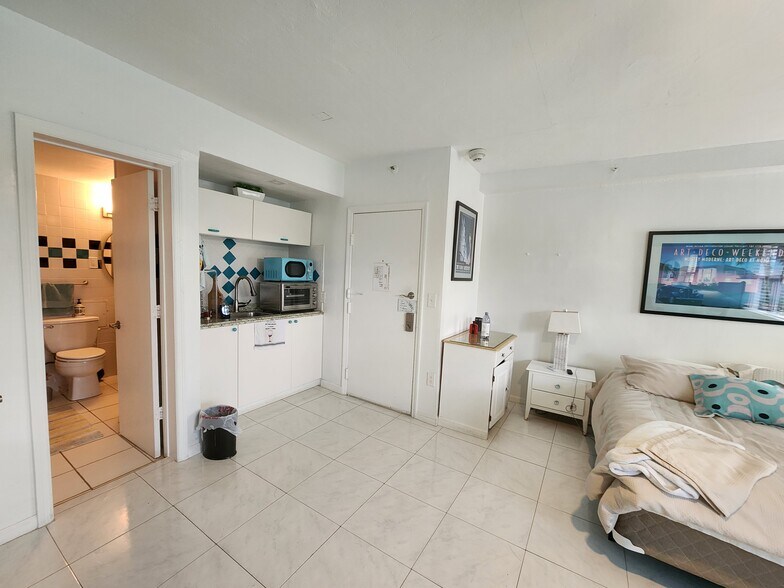 More Photos Of 3801 Indian Creek Dr, Miami Beach Apartments For Sale