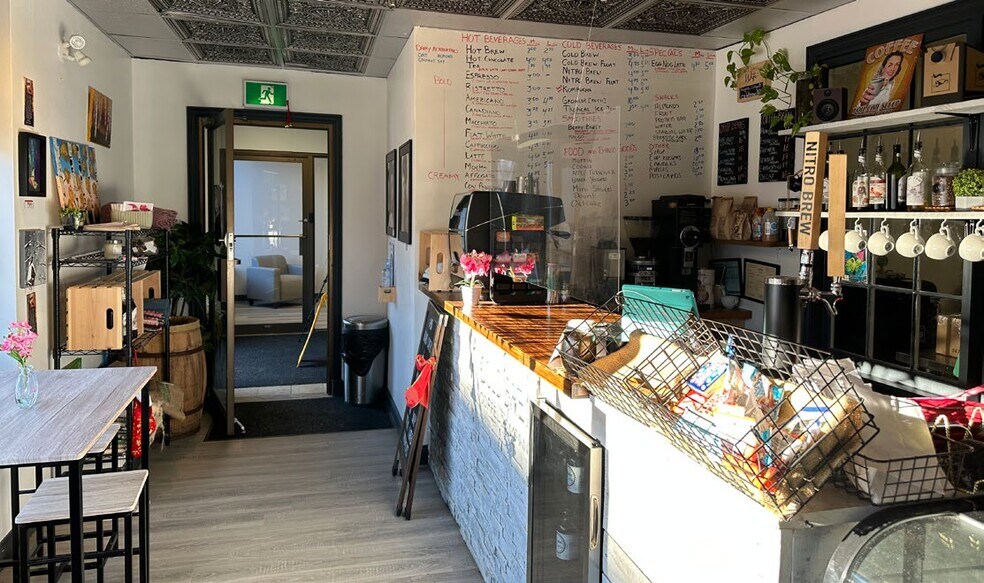 More Photos Of 414-422 York St, Fredericton Office For Lease