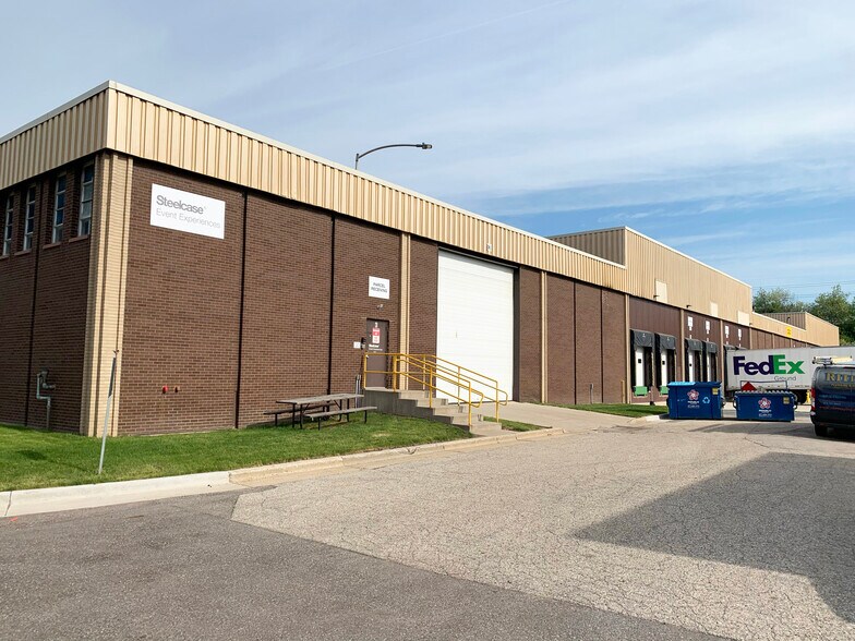 More Photos Of 2929 32nd St SE, Kentwood Manufacturing For Lease