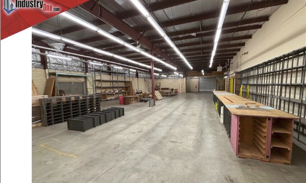 More Photos Of 70 Burt Dr, Deer Park Manufacturing For Sale