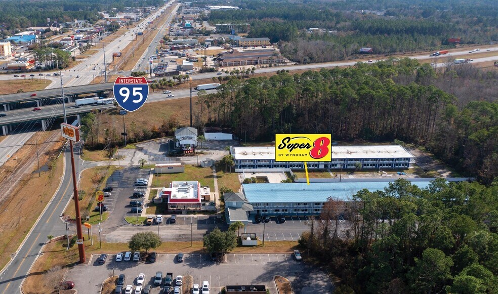 More Photos Of 1220 Boone Avenue Ext, Kingsland Hotel For Sale