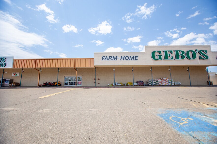 More Photos Of 1229-1233 N Hobart St, Pampa Unknown For Lease