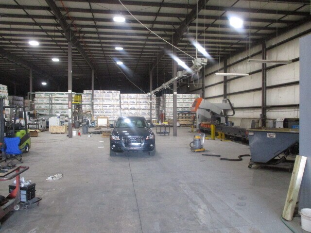 More Photos Of 8191 Logistic Dr, Zeeland Distribution For Lease
