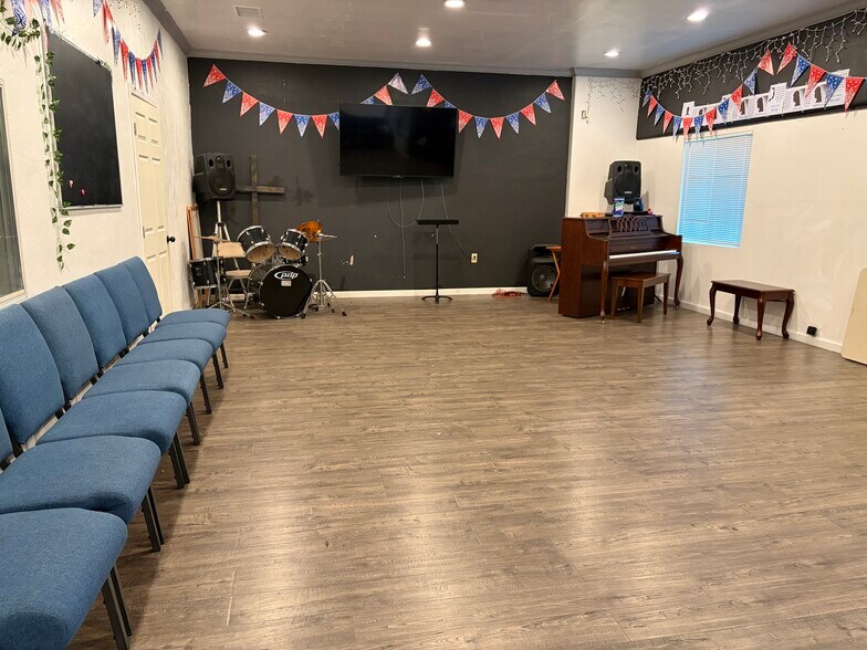 More Photos Of 1155 N F St, San Bernardino Religious Facility For Sale