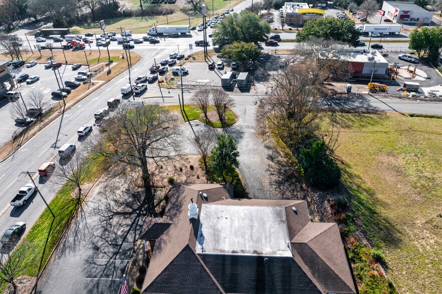 More Photos Of 824 S Dekalb St, Shelby Medical For Sale