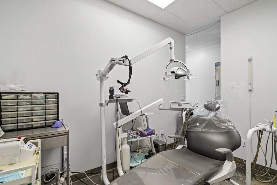 More Photos Of 1336 Van Ness Ave, San Francisco Medical For Sale