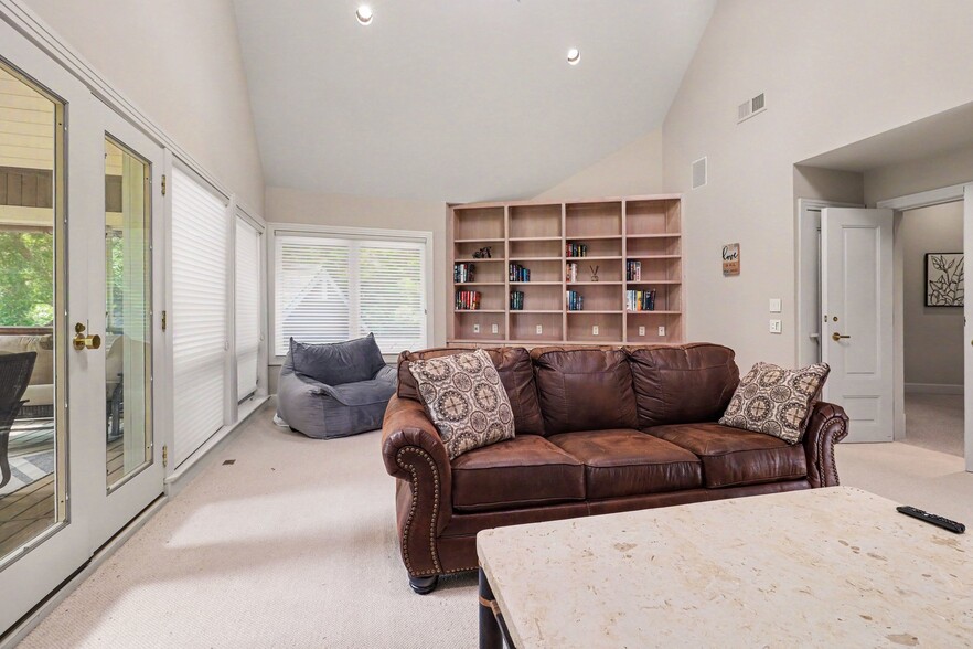 More Photos Of 390 Saddleback Knl, Nellysford Specialty For Sale