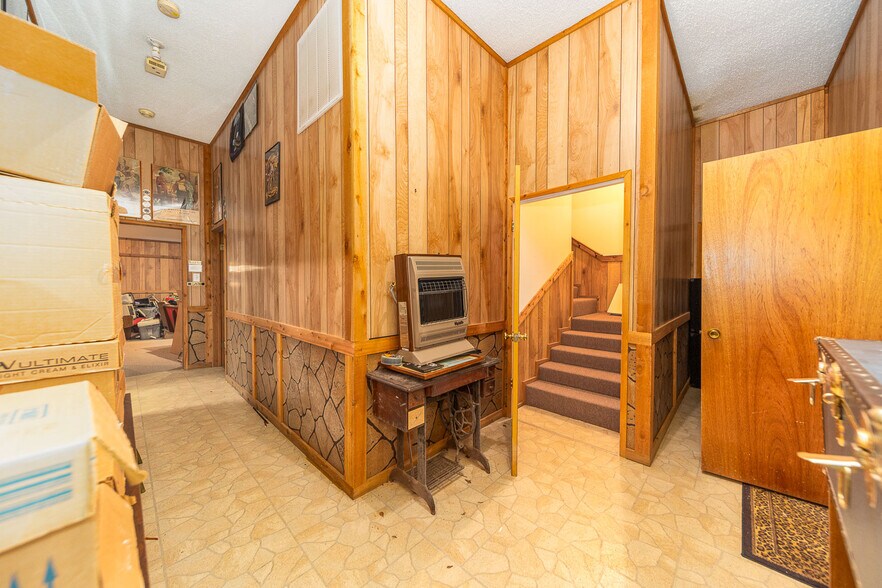 More Photos Of 5802 Sheppard Rd, Baytown Specialty For Sale