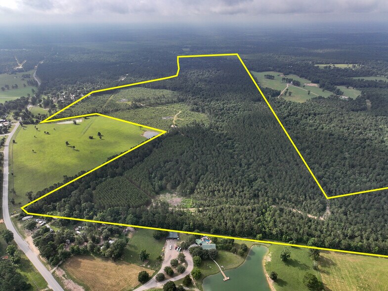 Primary Photo Of Farm to Market Road 1725, Willis Land For Sale
