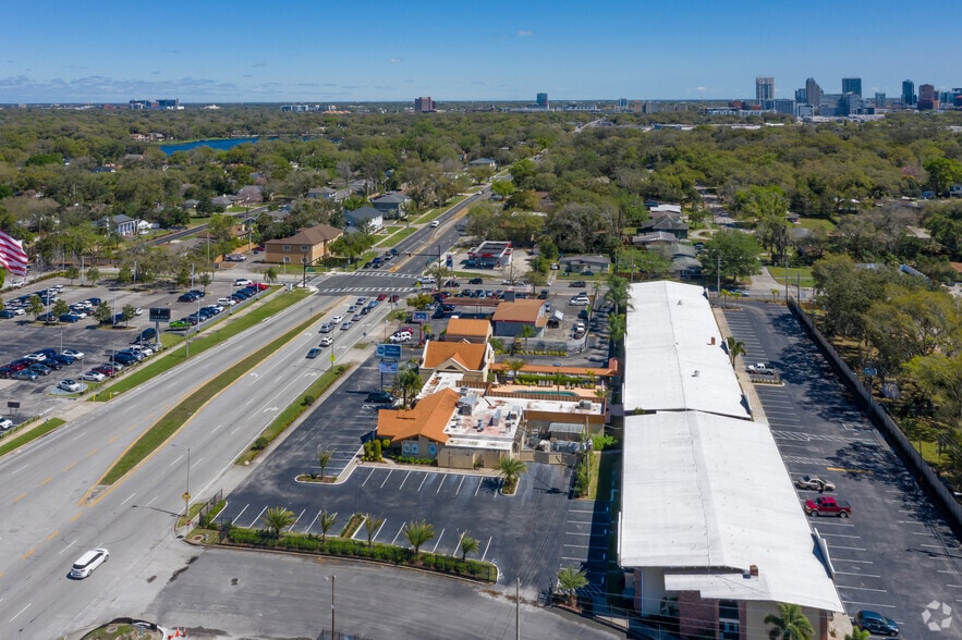 More Photos Of 2014 W Colonial Dr, Orlando Hotel For Sale