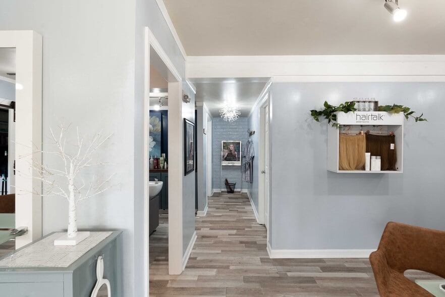 More Photos Of 916 Savannah Hwy, Charleston Freestanding For Lease