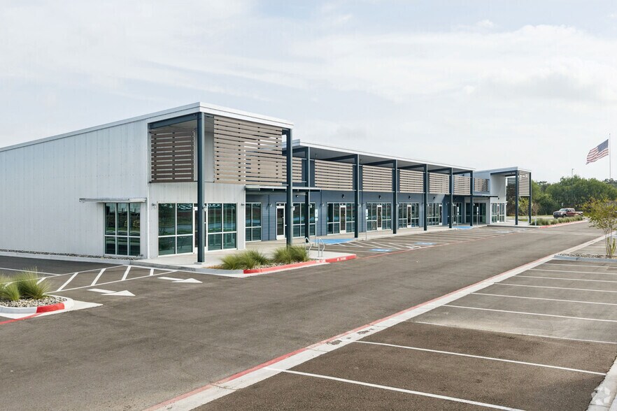 More Photos Of 8822 W Expressway 83, Harlingen Restaurant For Lease