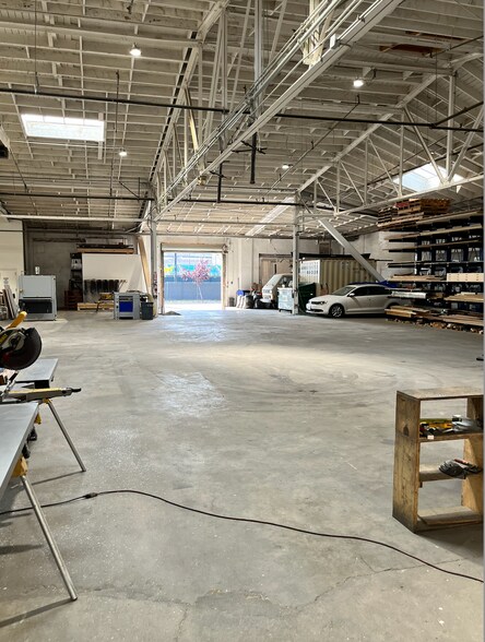 More Photos Of 1850 Campbell St, Oakland Light Distribution For Lease